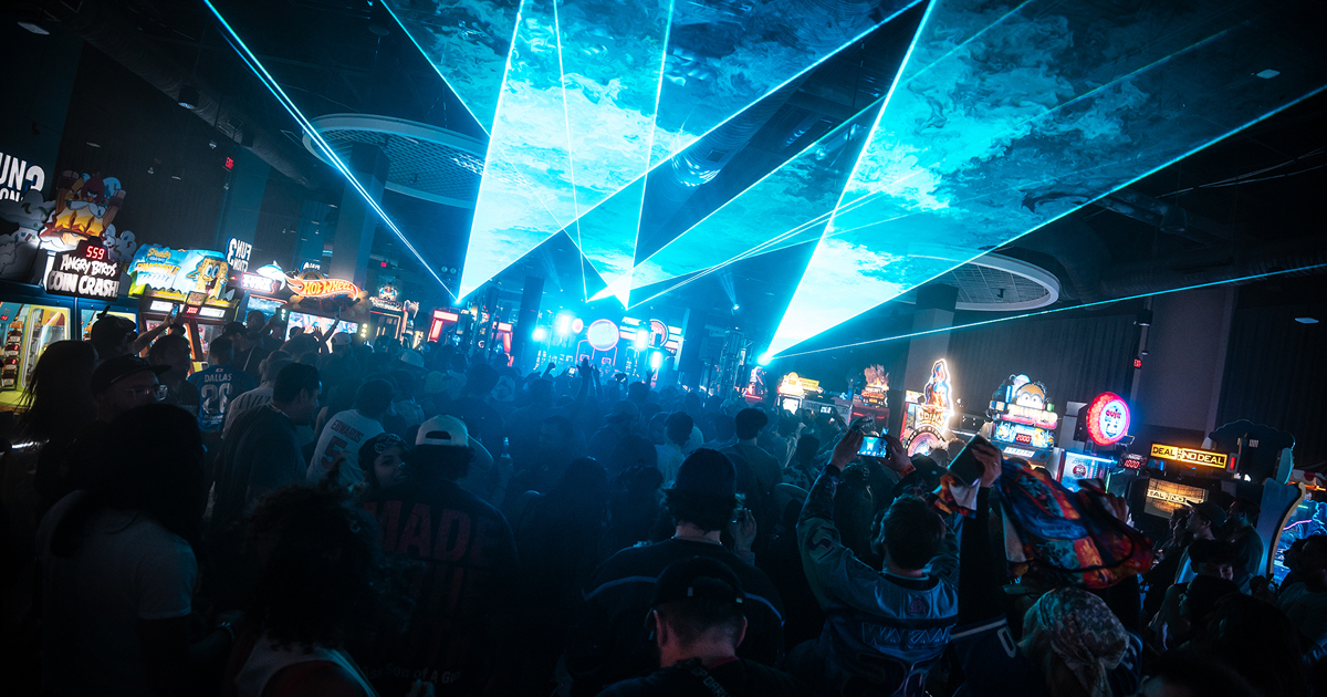 Rave & Buster's USA Tour